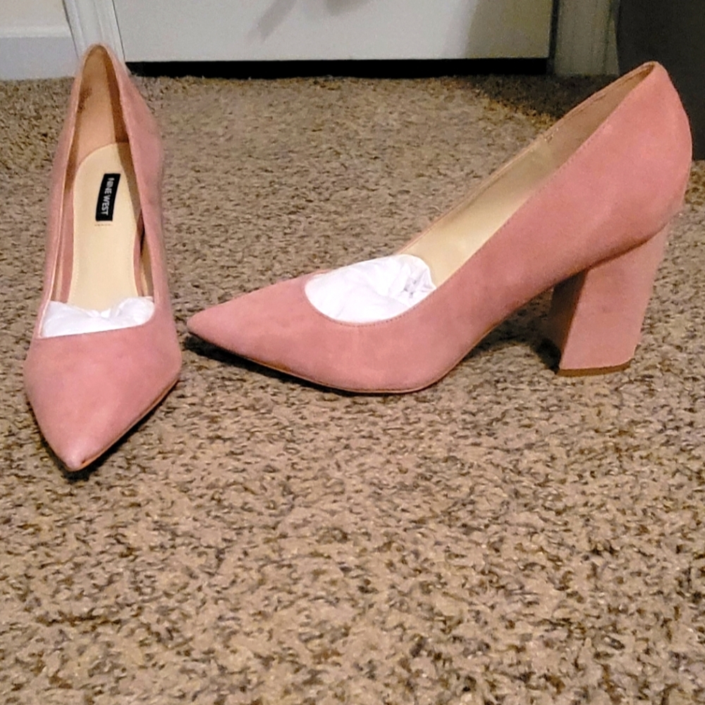 Comfy block heel pumps